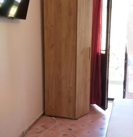 فيلة Marisol 1 *