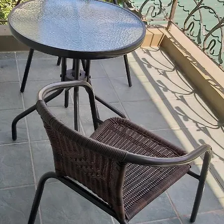 فيلة Marisol 1 *